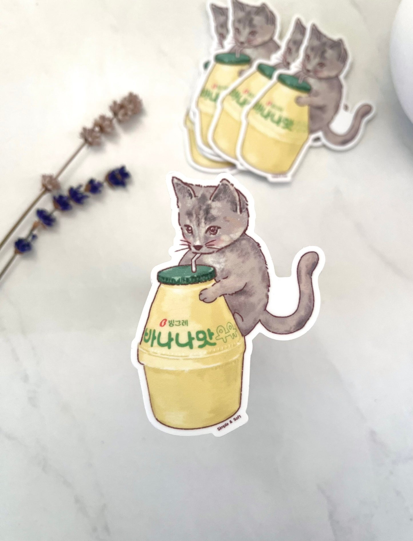 BANANA KITTY