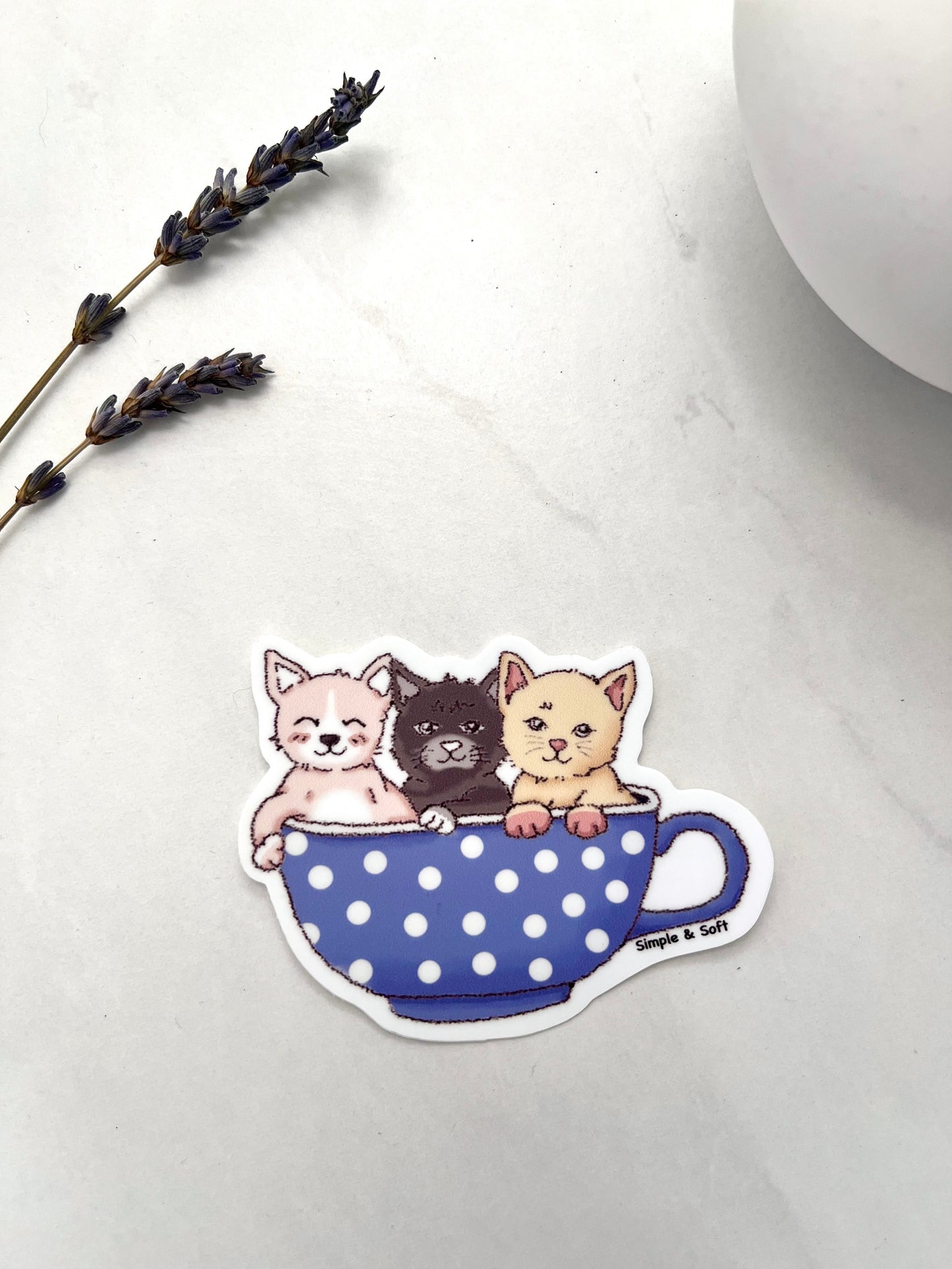 THREE KITTIES IN THE TEACUP